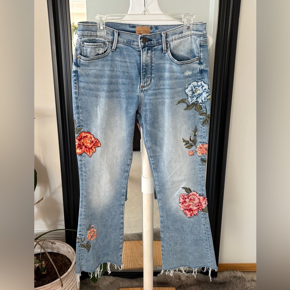 DRIFTWOOD Light Blue Embroidered Floral Ankle Jeans